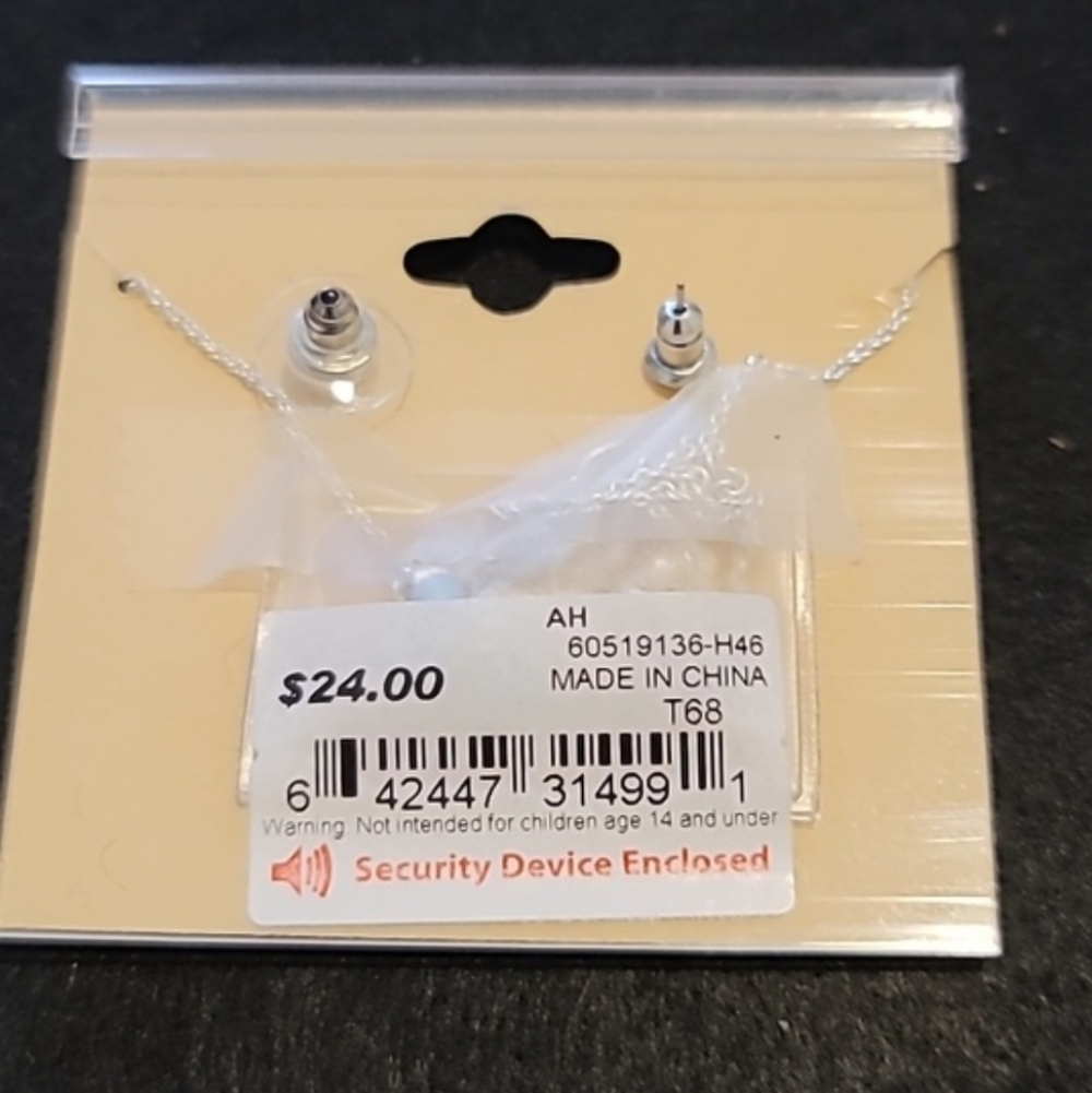 Pet Friends Paw Print Jewelry Set - Picture 6 of 6